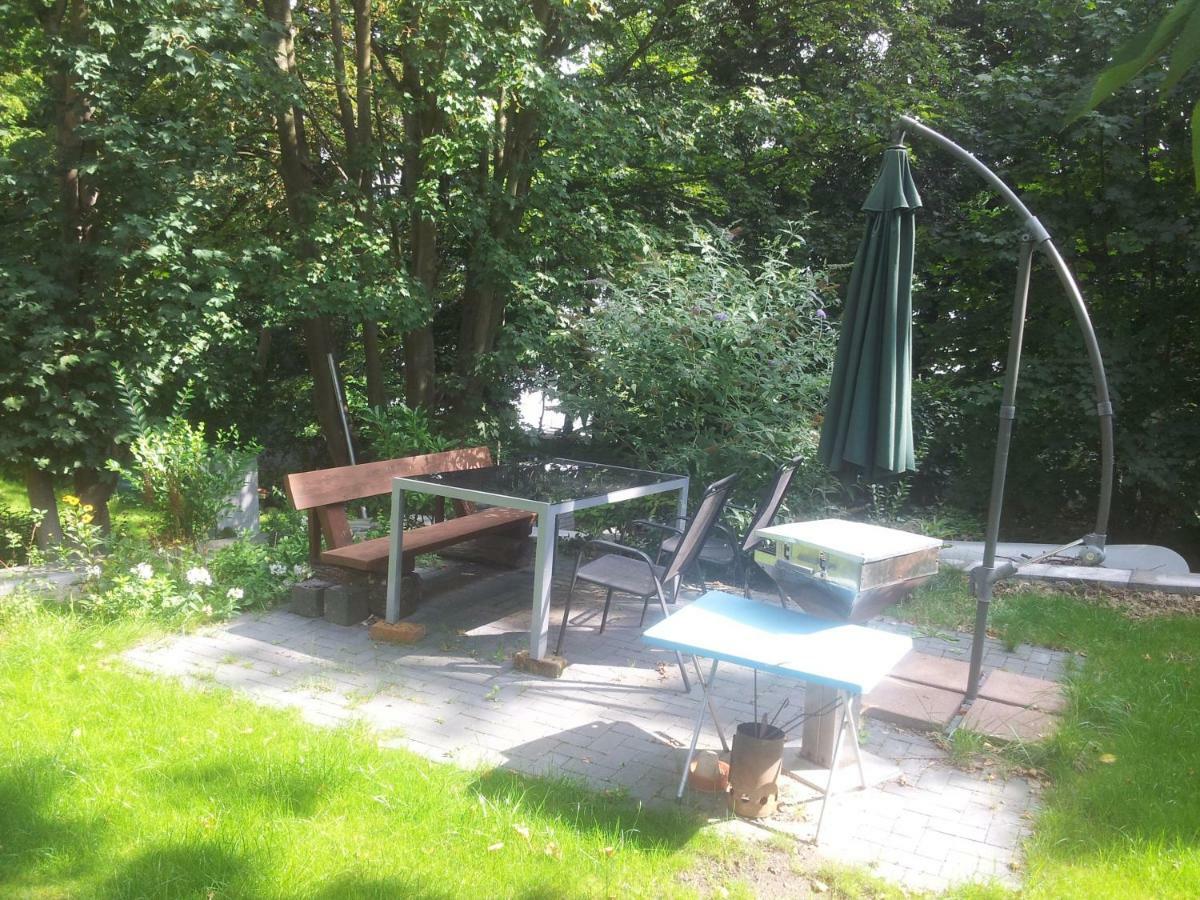 Fewo 2 Ferienwohnung Waren Mueritz - Haus Buchen Am Tiefwarensee - 2 Zi מראה חיצוני תמונה